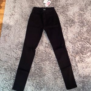 ✨FASHION NOVA Jeans✨